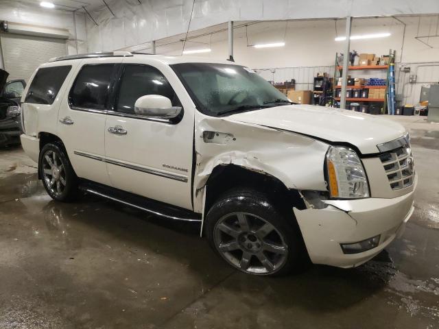 Photo 4 from auction – 2014 CADILLAC ESCALADE L with VIN 1GYS4BEF5ER243435
