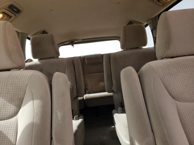 Photo 10 from auction – 2010 TOYOTA SIENNA CE with VIN 5TDKK4CC9AS334574