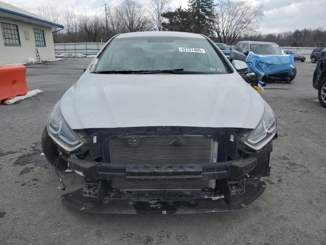 Photo 5 from auction – 2019 HYUNDAI SONATA SE with VIN 5NPE24AF7KH796620
