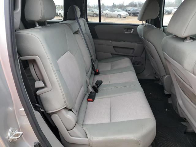 Фото 11 с аукциона – 2010 HONDA PILOT EX с VIN 5FNYF3H49AB009356