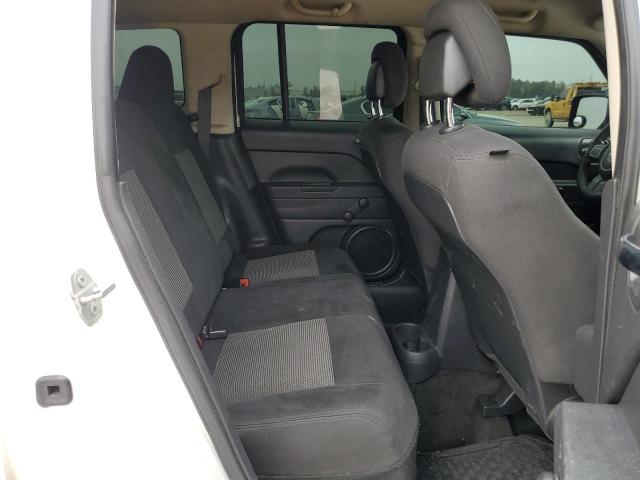 Photo 11 from auction – 2016 JEEP PATRIOT SP with VIN 1C4NJPBB8GD720739