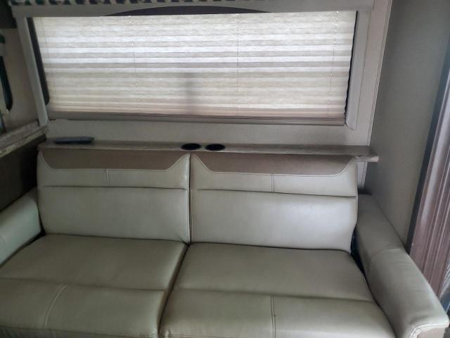 Photo 5 from auction – 2018 THOR MOTOR HOME with VIN 1F65F5DY2J0A09370