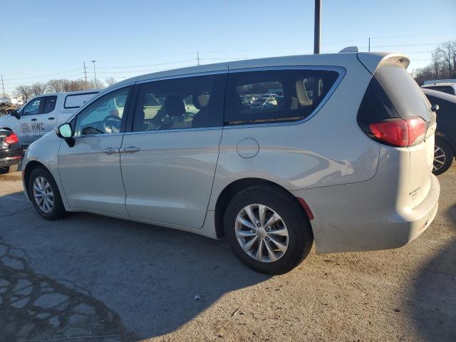 Photo 2 from auction – 2017 CHRYSLER PACIFICA T with VIN 2C4RC1DG4HR585324