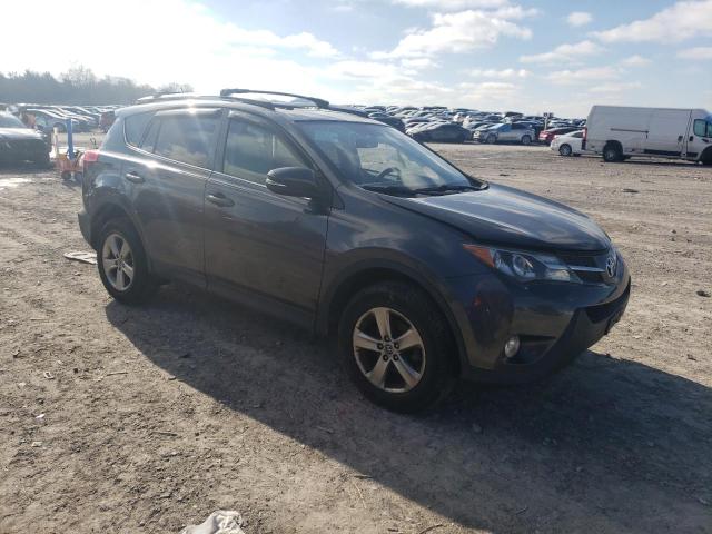 Photo 4 from auction – 2015 TOYOTA RAV4 XLE with VIN JTMRFREV3FD100240