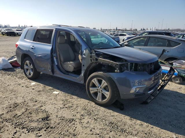 Photo 4 from auction – 2013 TOYOTA HIGHLANDER with VIN 5TDDK3EH5DS240823