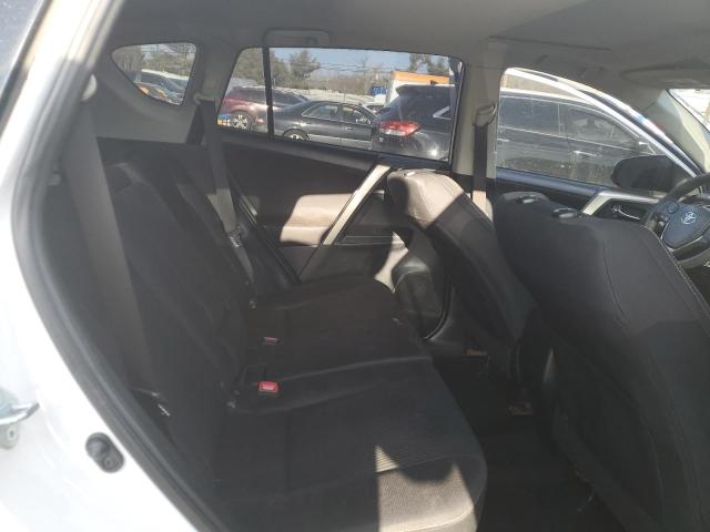 Photo 11 from auction – 2015 TOYOTA RAV4 XLE with VIN JTMRFREV4FD109402