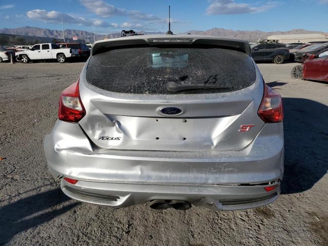 Photo 6 from auction – 2013 FORD FOCUS ST with VIN 1FADP3L98DL222918