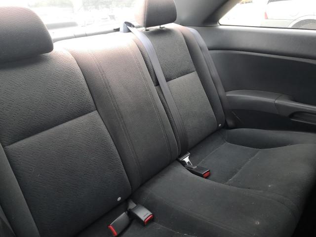 Photo 10 from auction – 2004 HONDA CIVIC LX with VIN 1HGEM22574L084046