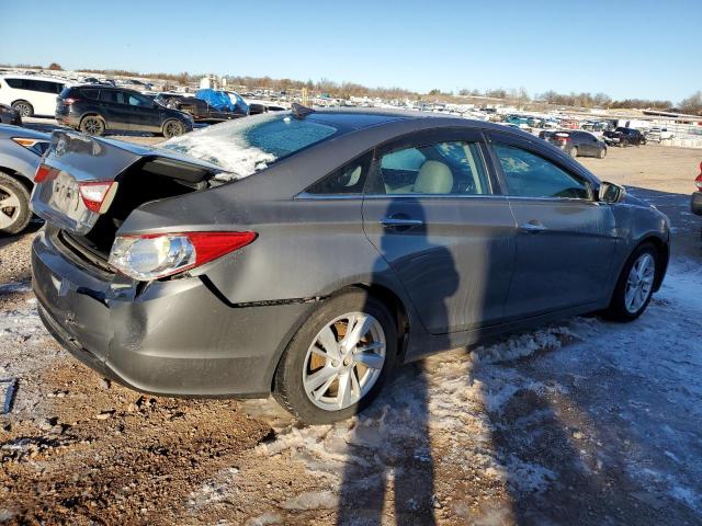 Photo 3 from auction – 2013 HYUNDAI SONATA SE with VIN 5NPEC4AC7DH632659