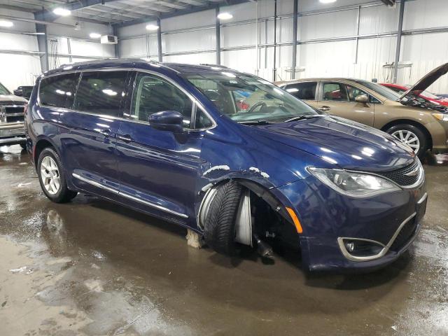 Photo 4 from auction – 2017 CHRYSLER PACIFICA T with VIN 2C4RC1EG1HR514791