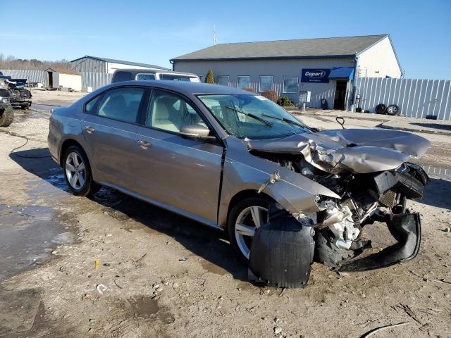 Photo 4 from auction – 2015 VOLKSWAGEN PASSAT S with VIN 1VWAS7A37FC054691