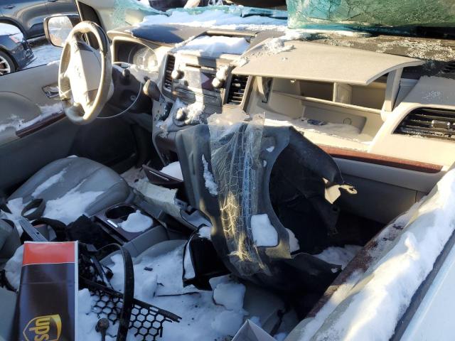 Photo 8 from auction – 2013 TOYOTA SIENNA XLE with VIN 5TDDK3DC7DS059308