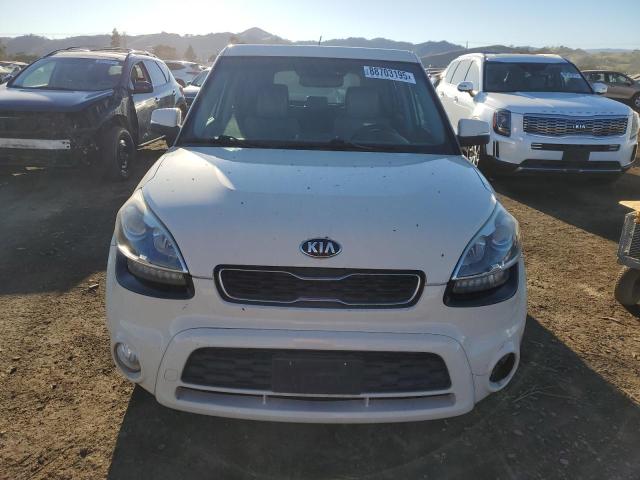 Photo 5 from auction – 2013 KIA SOUL + with VIN KNDJT2A69D7772116