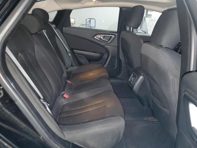 Photo 10 from auction – 2015 CHRYSLER 200 LIMITE with VIN 1C3CCCAGXFN740527