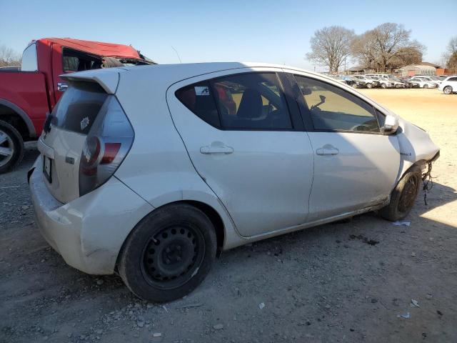 Photo 3 from auction – 2012 TOYOTA PRIUS C with VIN JTDKDTB35C1506377