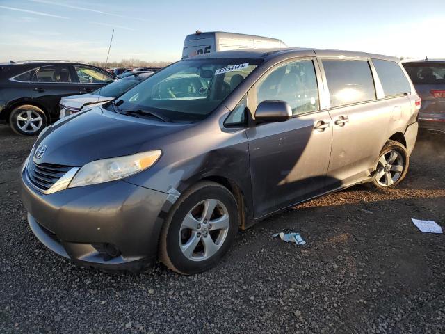 TOYOTA SIENNA LE 2011 with VIN 5TDKK3DCXBS036027 - Photo from auction