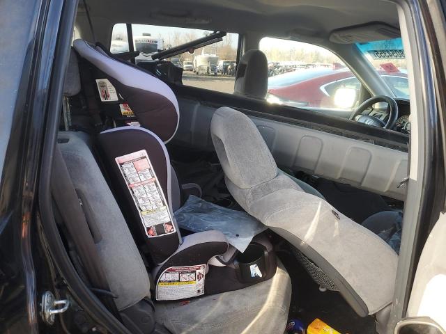 Photo 10 from auction – 2004 HONDA PILOT EX with VIN 5FNYF18424B000460