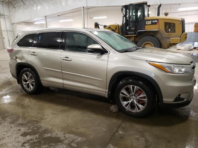 Foto 4 de la subasta – 2015 TOYOTA HIGHLANDER con VIN 5TDJKRFH7FS144294