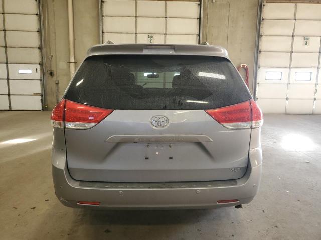 Photo 6 from auction – 2013 TOYOTA SIENNA XLE with VIN 5TDYK3DC5DS359205