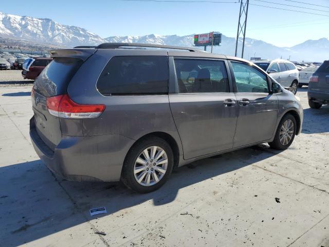 Photo 3 from auction – 2011 TOYOTA SIENNA XLE with VIN 5TDDK3DC6BS024708