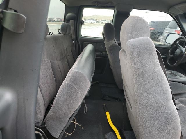 Photo 10 from auction – 2001 CHEVROLET SILVERADO with VIN 2GCEC19T511166133