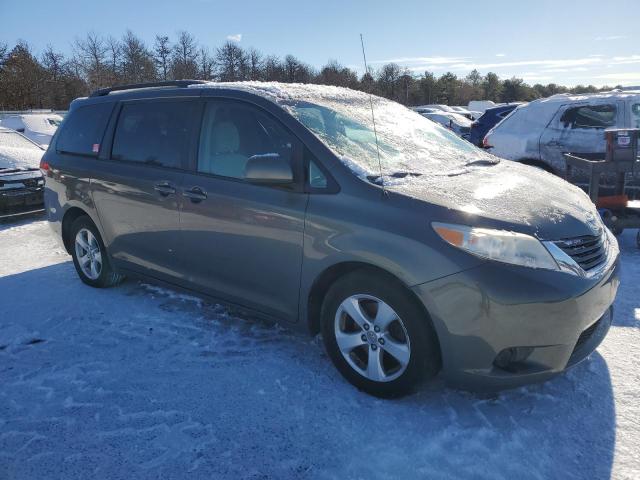 Photo 4 from auction – 2012 TOYOTA SIENNA LE with VIN 5TDKK3DC2CS218077