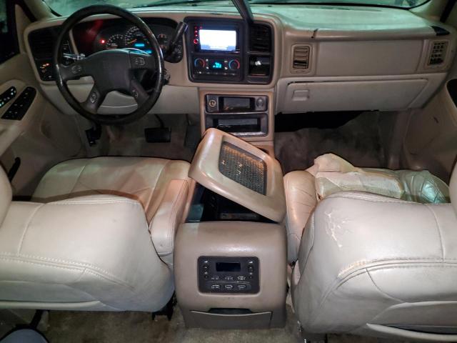 Photo 8 from auction – 2003 CHEVROLET SUBURBAN K with VIN 3GNFK16Z93G222799