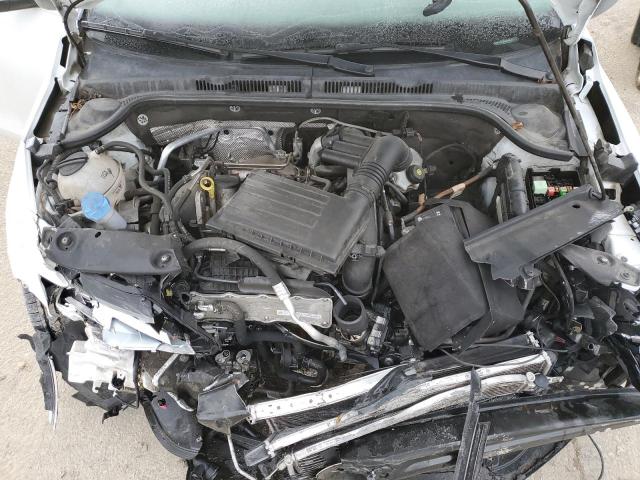 Photo 11 from auction – 2017 VOLKSWAGEN JETTA with VIN 3VW2B7AJ0HM369272