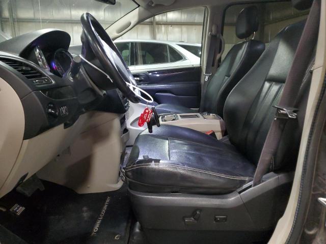 Photo 7 from auction – 2015 CHRYSLER TOWN & COU with VIN 2C4RC1BG5FR726112