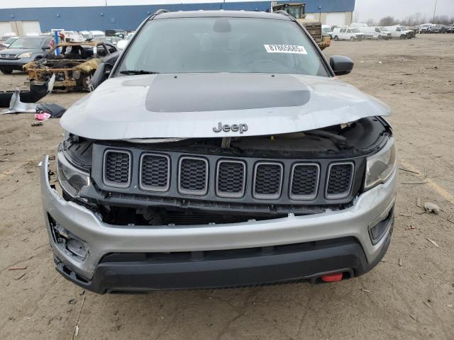 Photo 5 from auction – 2019 JEEP COMPASS TR with VIN 3C4NJDDB3KT733056