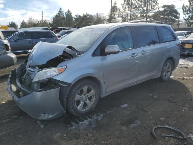 Photo 1 from auction – 2016 TOYOTA SIENNA LE with VIN 5TDKK3DC7GS760989