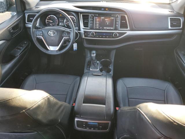 Photo 8 from auction – 2016 TOYOTA HIGHLANDER with VIN 5TDBKRFH6GS329748