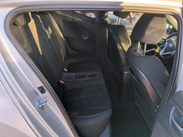 Photo 10 from auction – 2016 HYUNDAI VELOSTER with VIN KMHTC6AD8GU265496