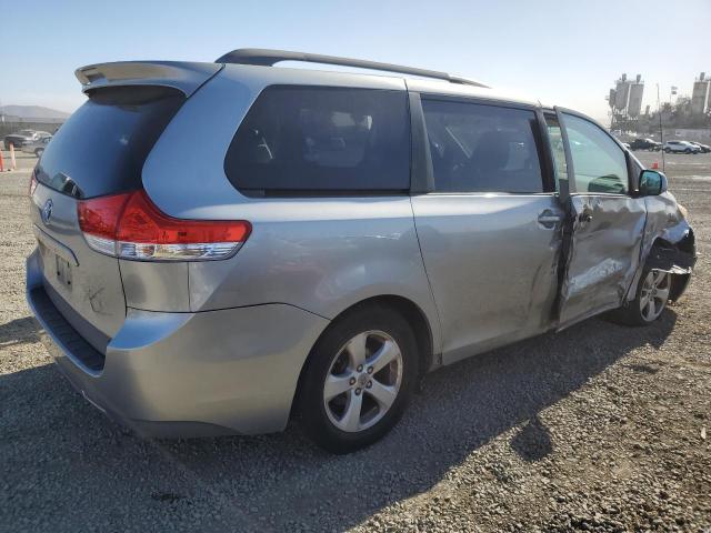 Photo 3 from auction – 2011 TOYOTA SIENNA LE with VIN 5TDKK3DC7BS045767