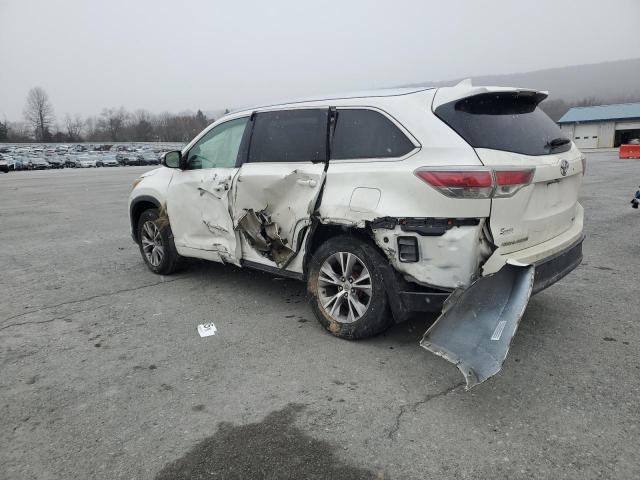 Photo 2 from auction – 2015 TOYOTA HIGHLANDER with VIN 5TDJKRFH6FS126398
