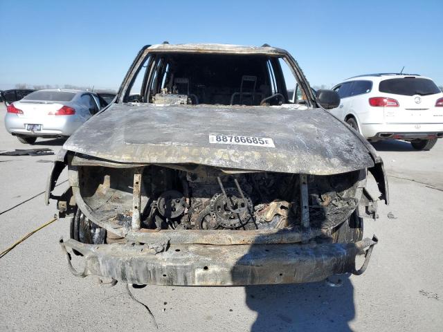 Photo 5 from auction – 2002 CHEVROLET TRAILBLAZE with VIN 1GNDT13S422300862