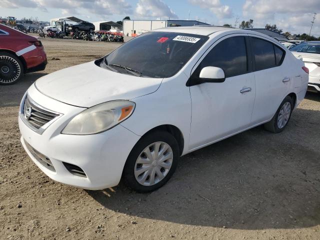 NISSAN VERSA S 2013 with VIN 3N1CN7AP3DL874213 - Photo from auction