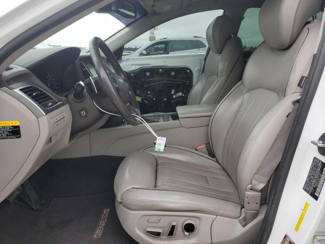 Photo 7 from auction – 2015 HYUNDAI GENESIS 5. with VIN KMHGN4JF6FU074319