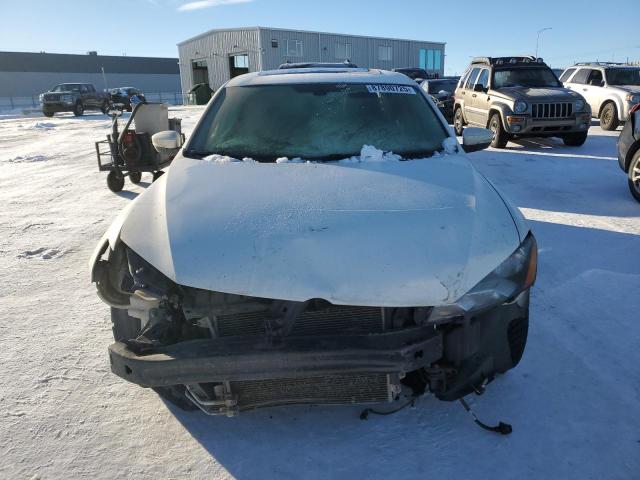 Photo 5 from auction – 2015 VOLKSWAGEN PASSAT SE with VIN 1VWBV7A38FC079496