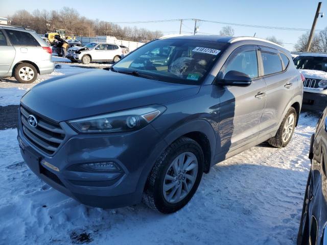 HYUNDAI TUCSON LIM 2016 with VIN KM8J33A23GU061290 - Photo from auction