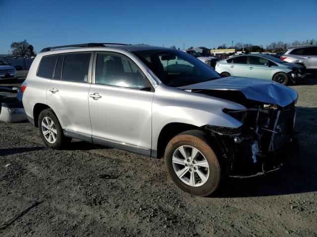 Photo 4 from auction – 2013 TOYOTA HIGHLANDER with VIN 5TDZK3EHXDS110221