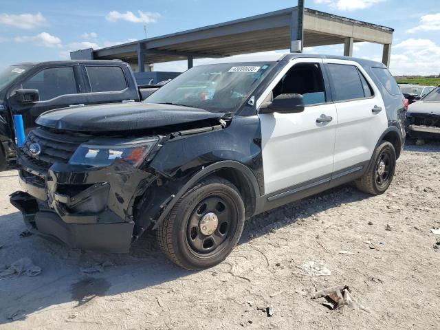 FORD EXPLORER P 2018 with VIN 1FM5K8AR7JGB00242 - Photo from auction