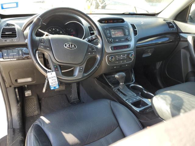 Photo 8 from auction – 2015 KIA SORENTO EX with VIN 5XYKU4A79FG652165