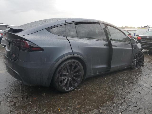 Photo 3 from auction – 2022 TESLA MODEL X with VIN 7SAXCBE67NF342832