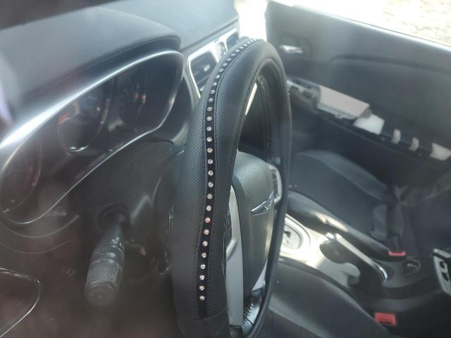 Photo 9 from auction – 2012 CHRYSLER 200 TOURIN with VIN 1C3BCBEB8CN151878