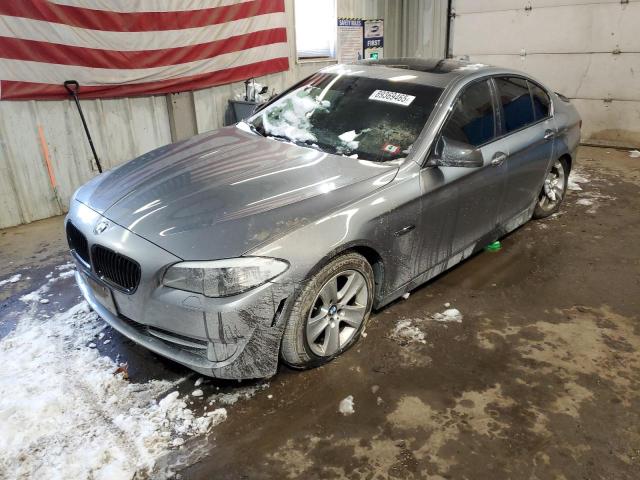 BMW 528 XI 2012 مع رقم تعريف المركبة WBAXH5C57CDW09611 - صورة من المزاد