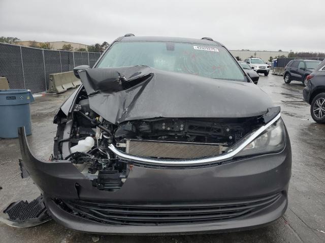 Photo 5 from auction – 2020 CHRYSLER VOYAGER LX with VIN 2C4RC1DG8LR283303