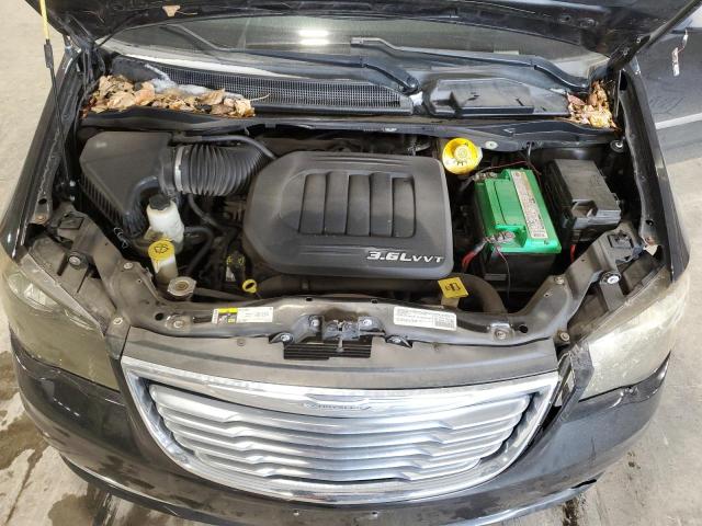 Photo 12 from auction – 2015 CHRYSLER TOWN & COU with VIN 2C4RC1CGXFR506771