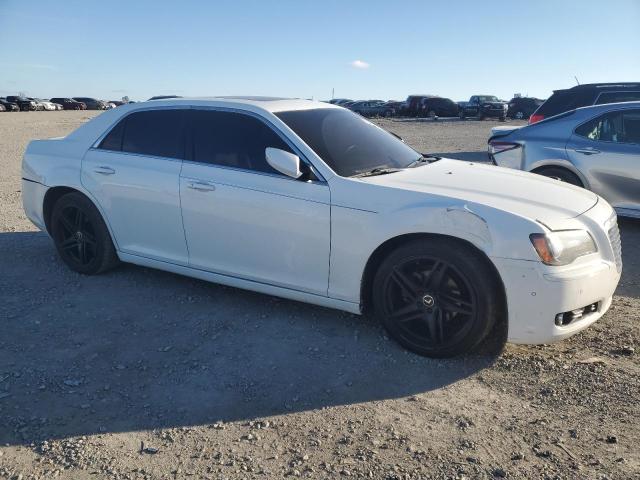Photo 4 from auction – 2013 CHRYSLER 300 S with VIN 2C3CCABG2DH504737