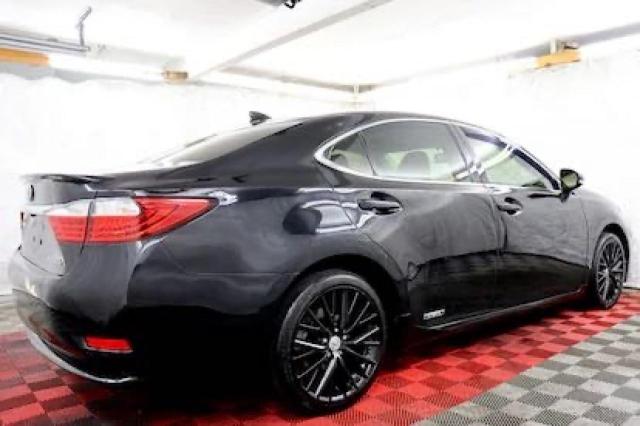 Photo 4 from auction – 2015 LEXUS ES 300H with VIN JTHBW1GG8F2081521